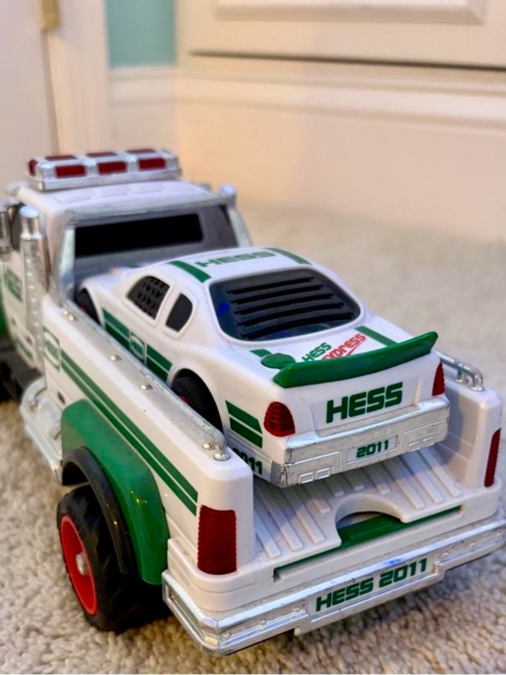 HESS White & Green Tow Truck with Racer - 2011 Edition